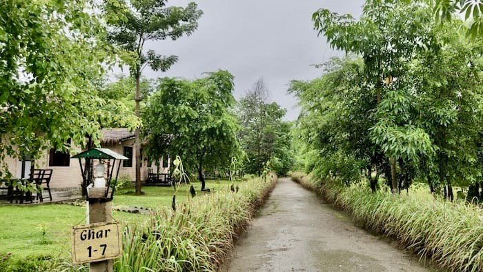 Nana Jungle Resort in Chitwan exterior
